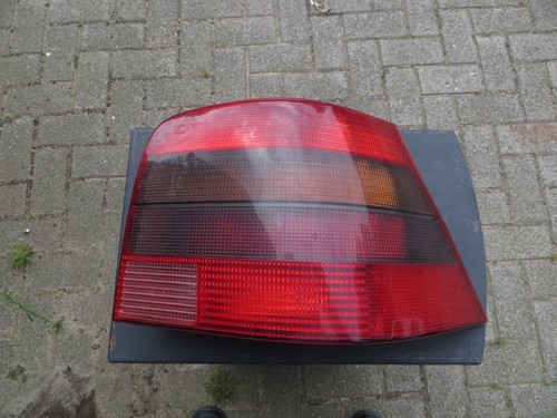 Ein set rückleuchten - ein, passend
